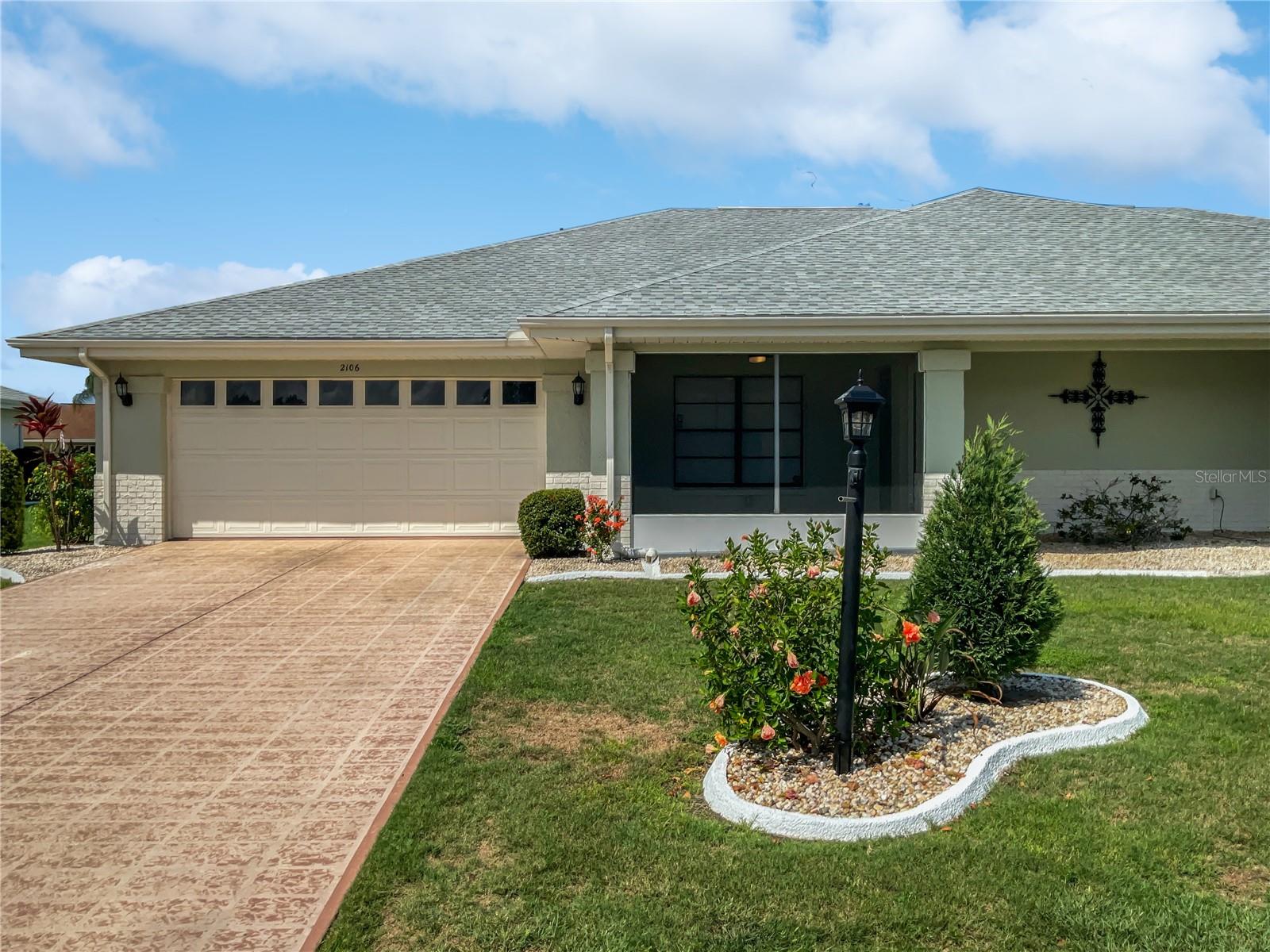 2106 MEADOWLARK LN, SUN CITY CENTER, FL, 33573
