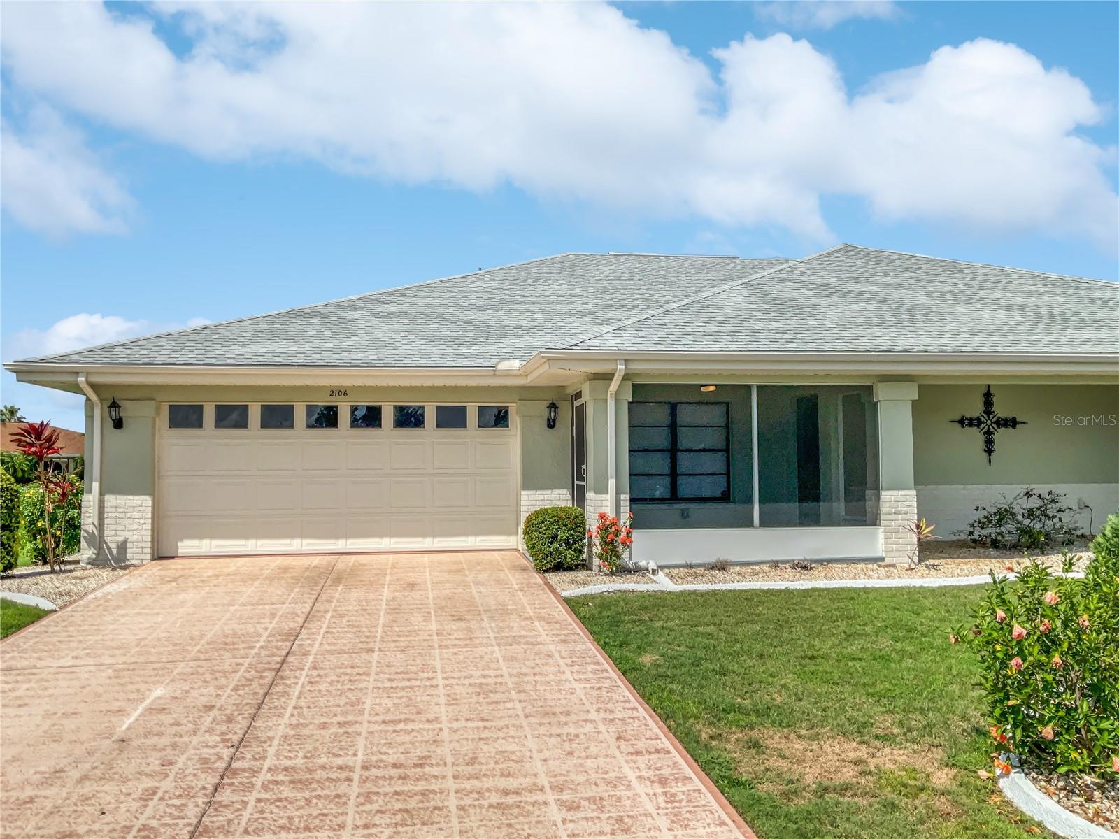 2106 MEADOWLARK LN, SUN CITY CENTER, FL, 33573