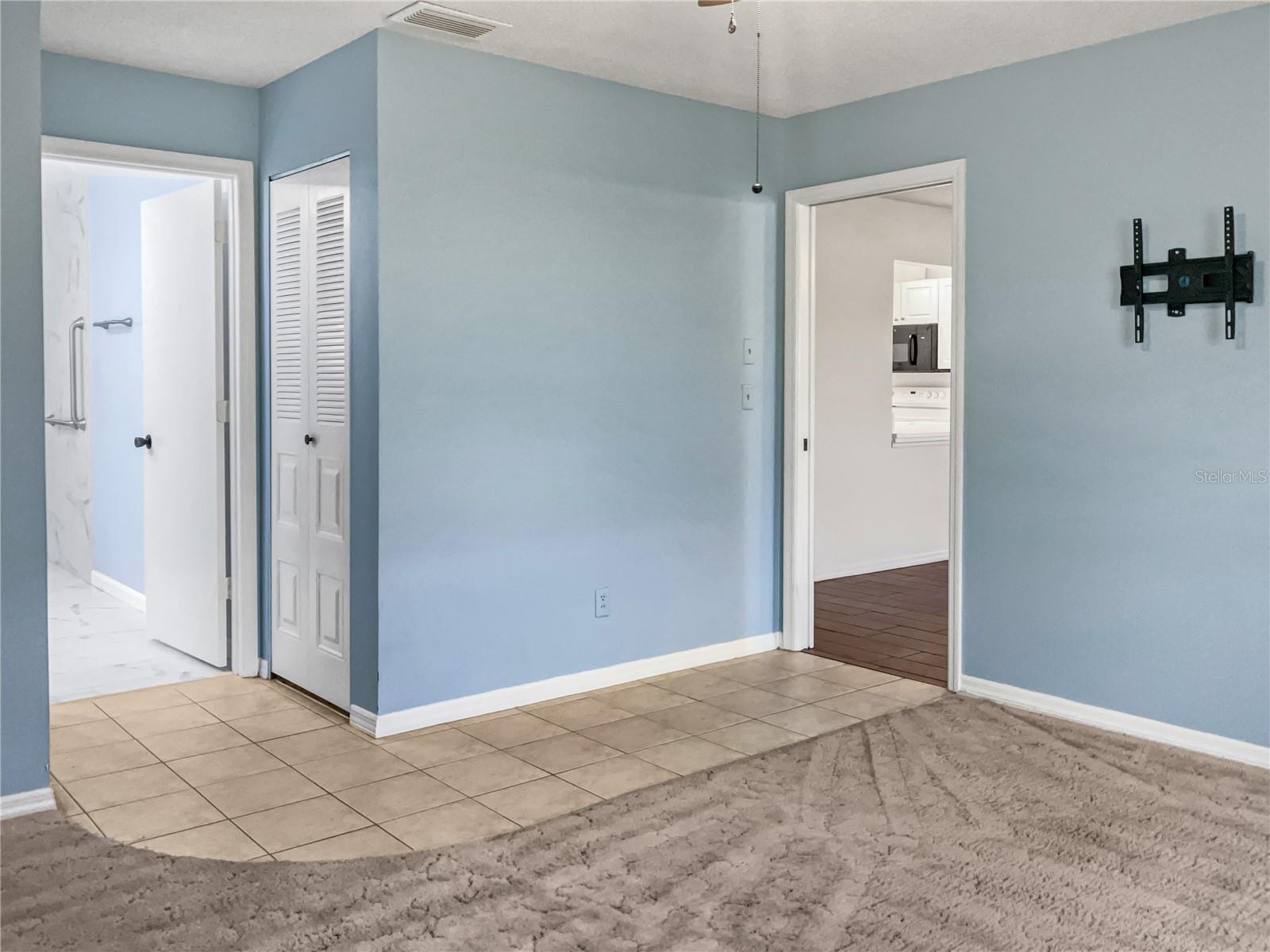 2106 MEADOWLARK LN, SUN CITY CENTER, FL, 33573
