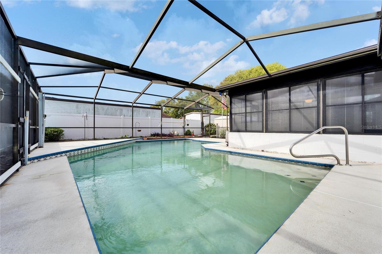 2624 TULIP TREE CIR, SEFFNER, FL, 33584