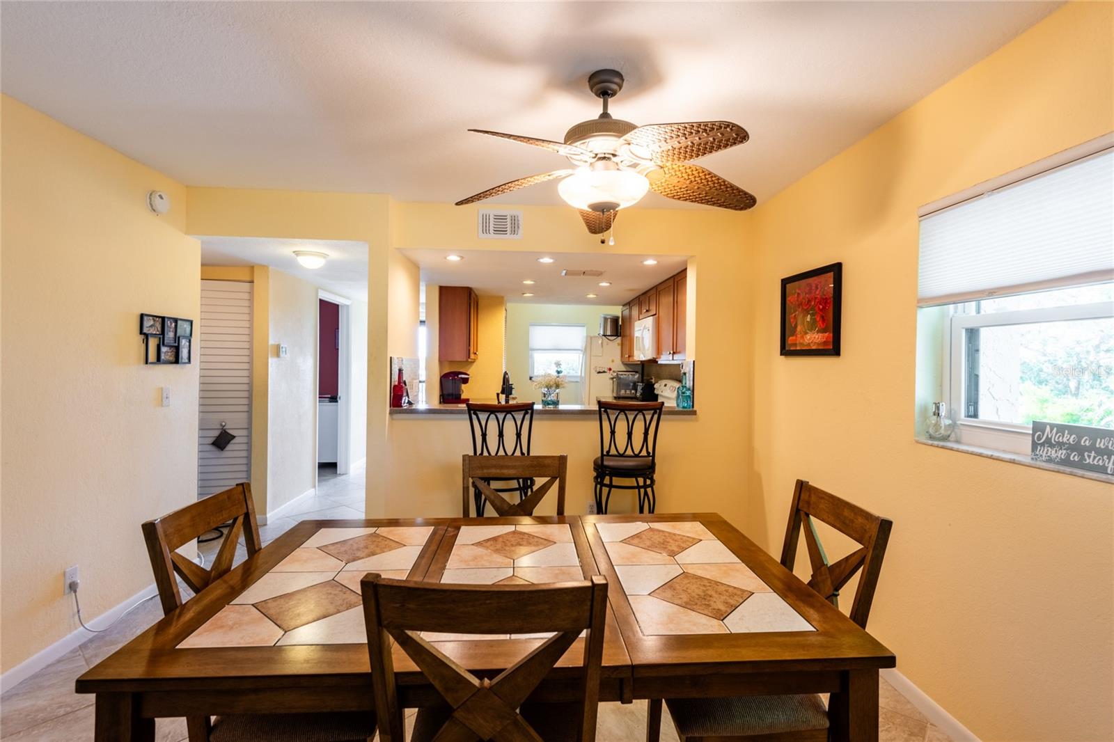11485 OAKHURST RD #B401, LARGO, FL, 33774