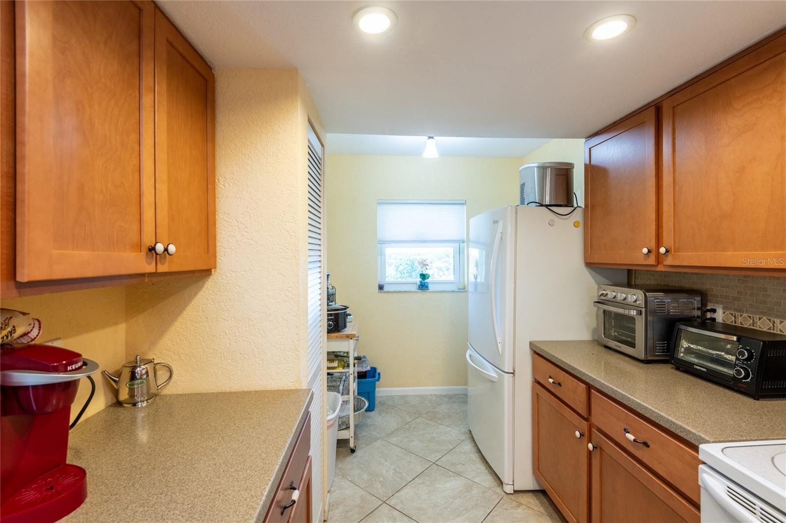 11485 OAKHURST RD #B401, LARGO, FL, 33774