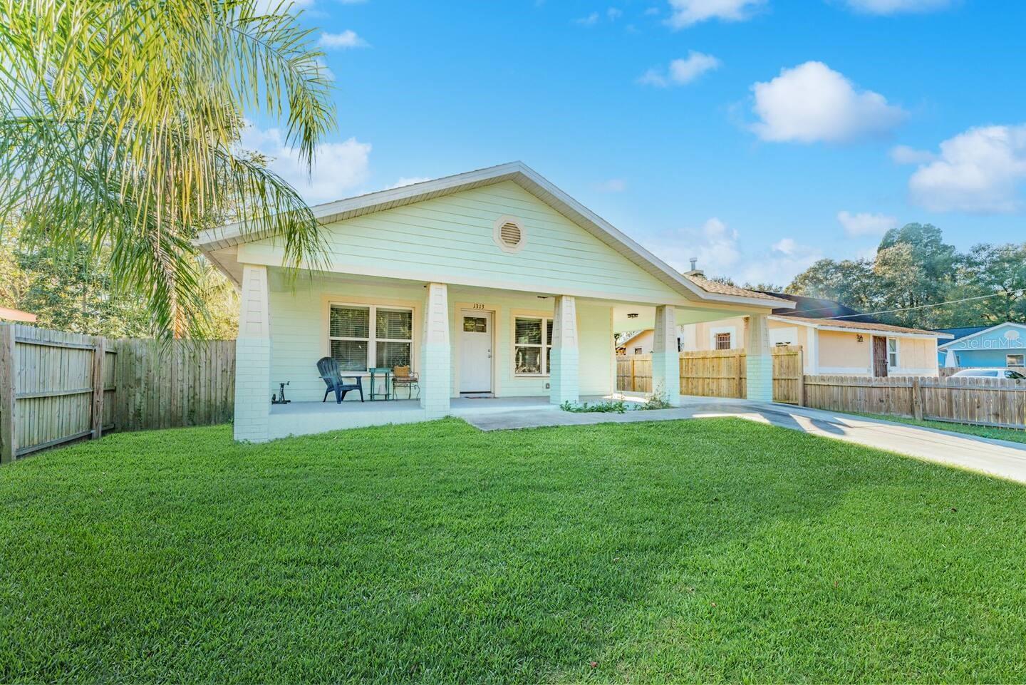 1313 E CAYUGA ST, TAMPA, FL, 33603