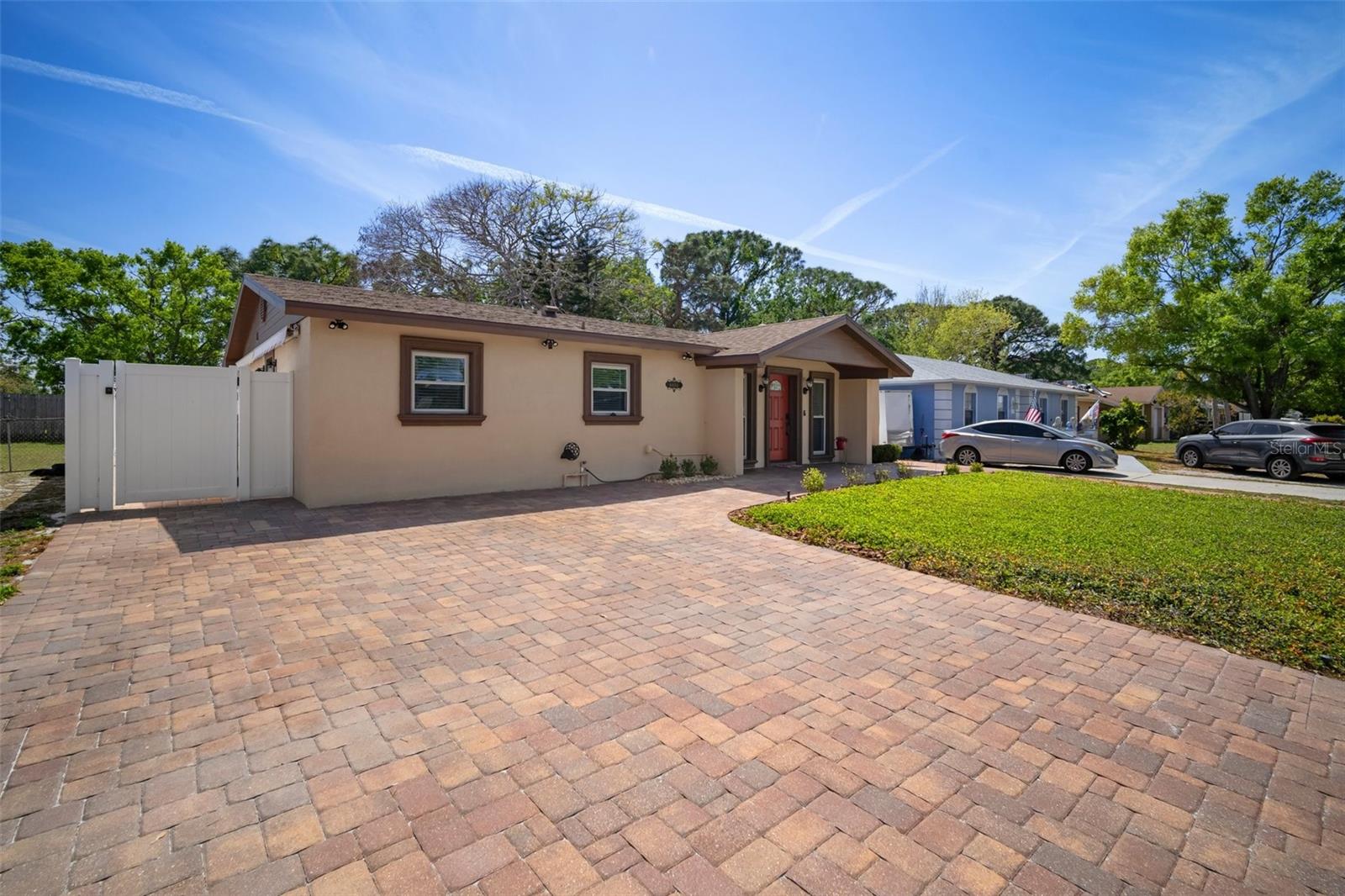 6351 S LANSDALE CIR, TAMPA, FL, 33616