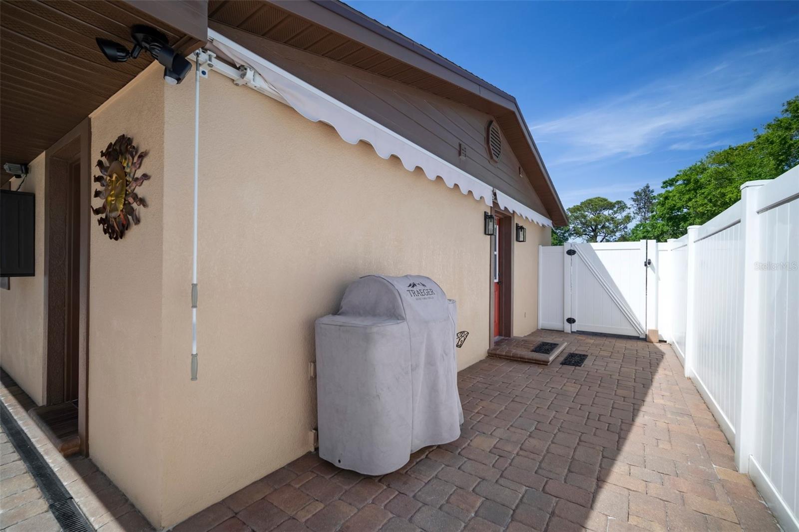 6351 S LANSDALE CIR, TAMPA, FL, 33616