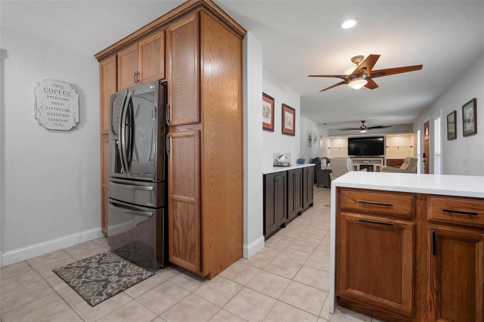 6351 S LANSDALE CIR, TAMPA, FL, 33616