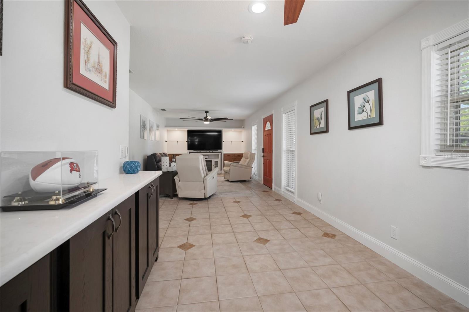 6351 S LANSDALE CIR, TAMPA, FL, 33616