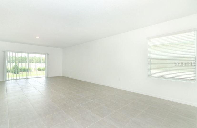2411 SLIPPERY ROCK ST, AUBURNDALE, FL, 33823