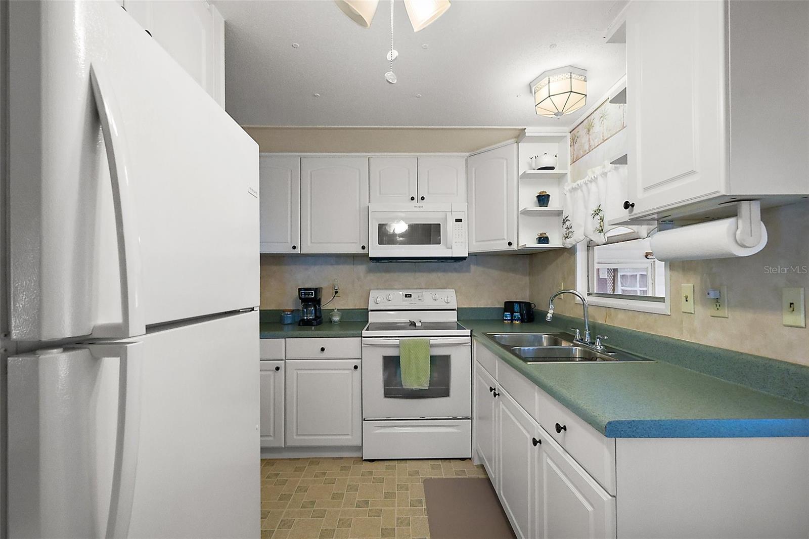 668 LORI DR, LEESBURG, FL, 34788
