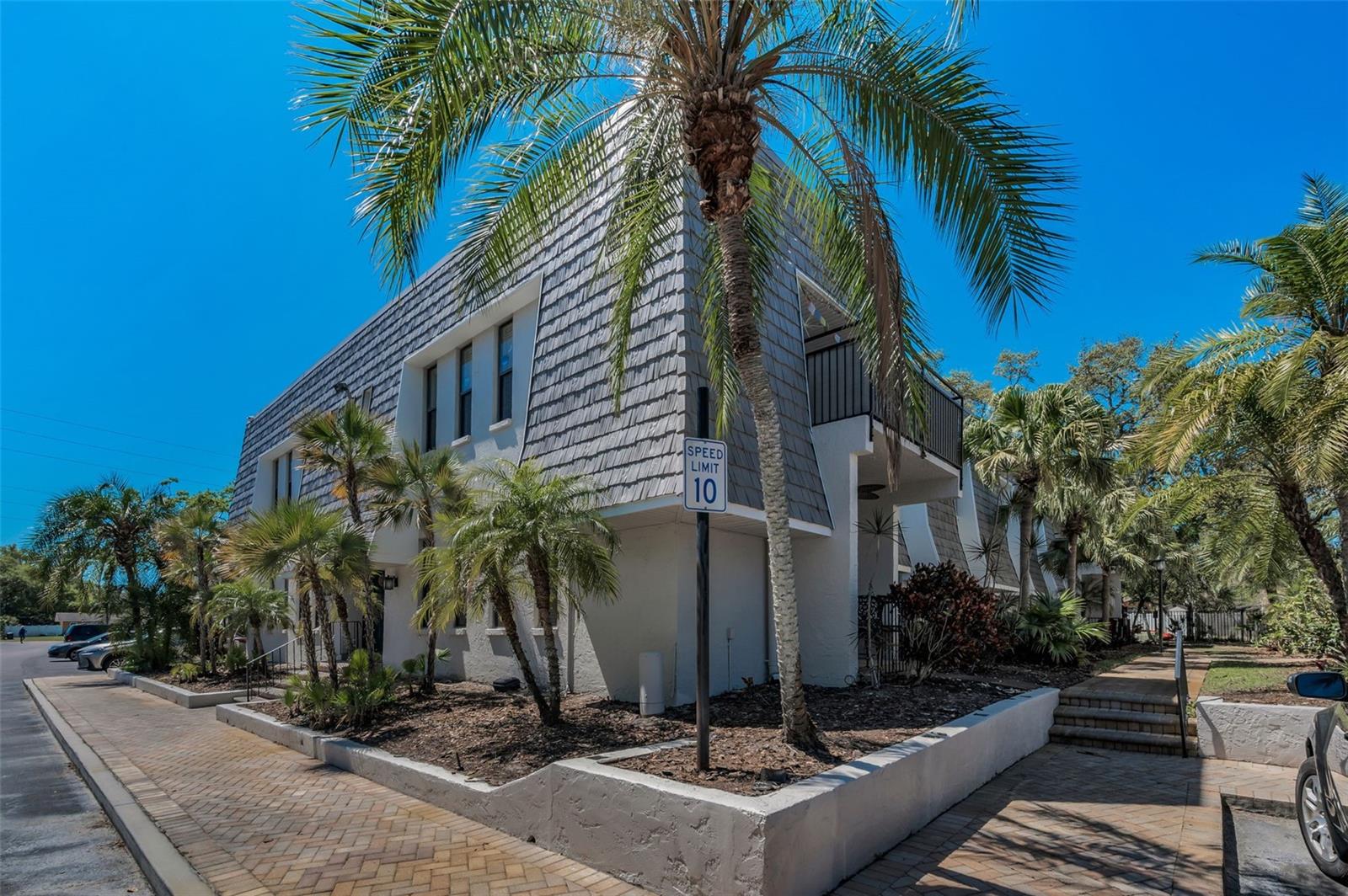 704 LYNDHURST ST #604, DUNEDIN, FL, 34698