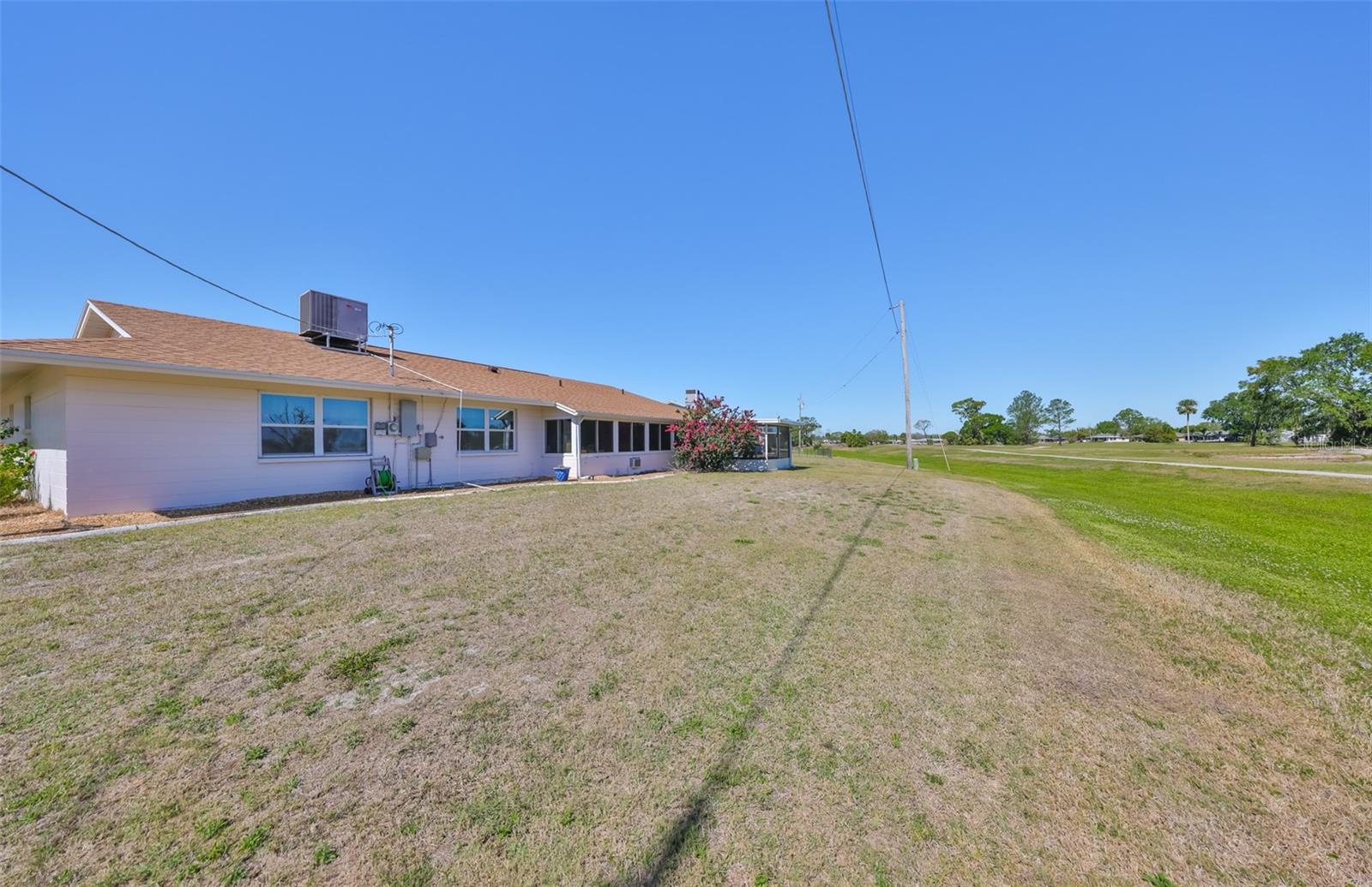 607 FOX HILLS DR, SUN CITY CENTER, FL, 33573