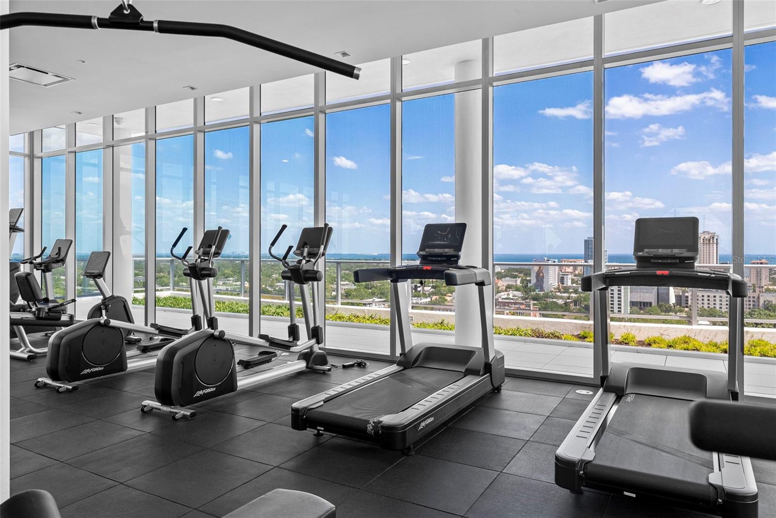 777 3RD AVE N #1502, ST PETERSBURG, FL, 33701