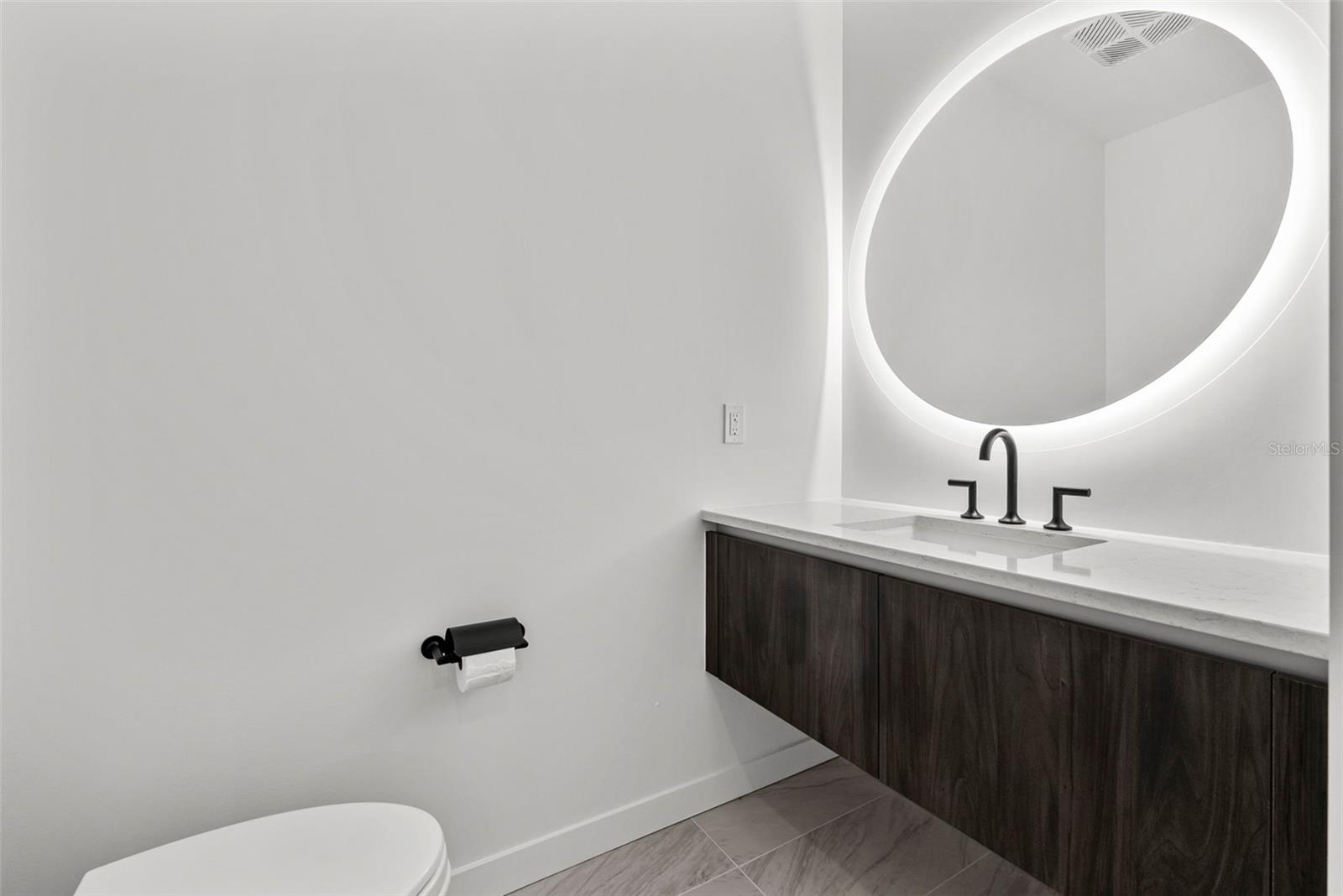 777 3RD AVE N #1502, ST PETERSBURG, FL, 33701