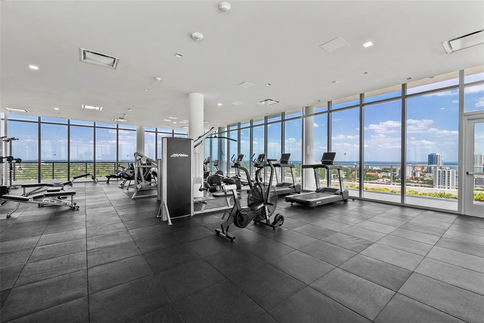 777 3RD AVE N #1502, ST PETERSBURG, FL, 33701