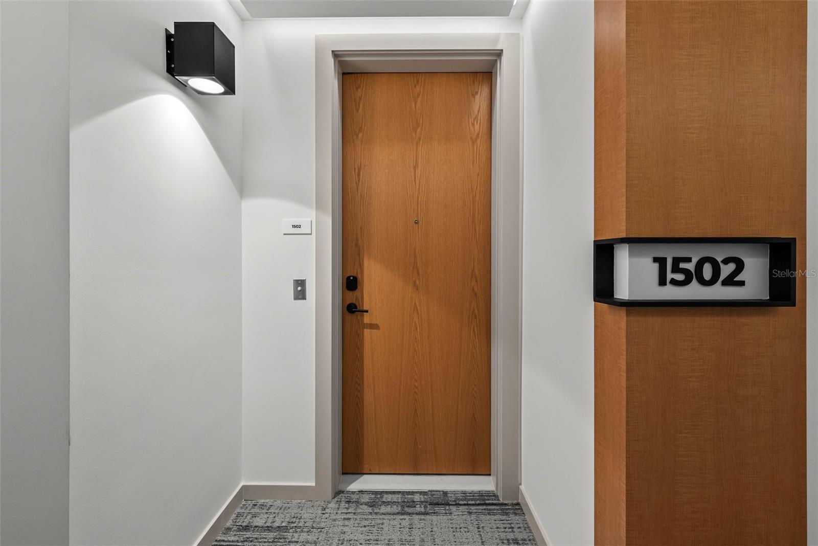 777 3RD AVE N #1502, ST PETERSBURG, FL, 33701