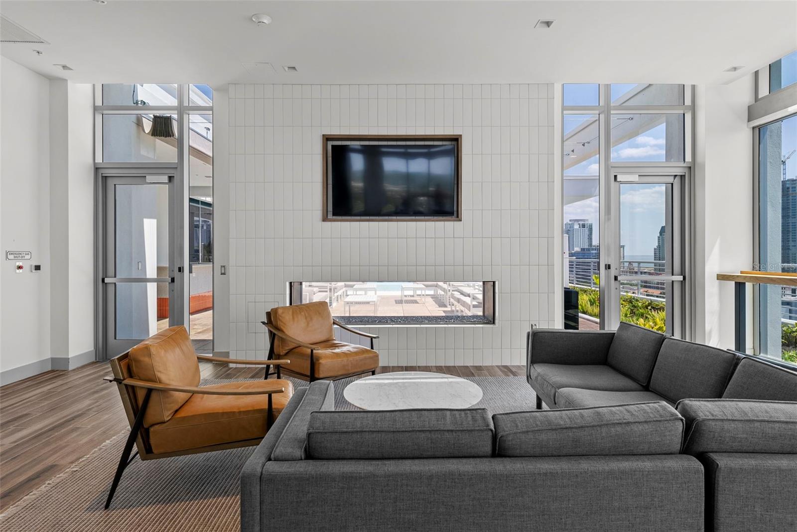 777 3RD AVE N #1502, ST PETERSBURG, FL, 33701