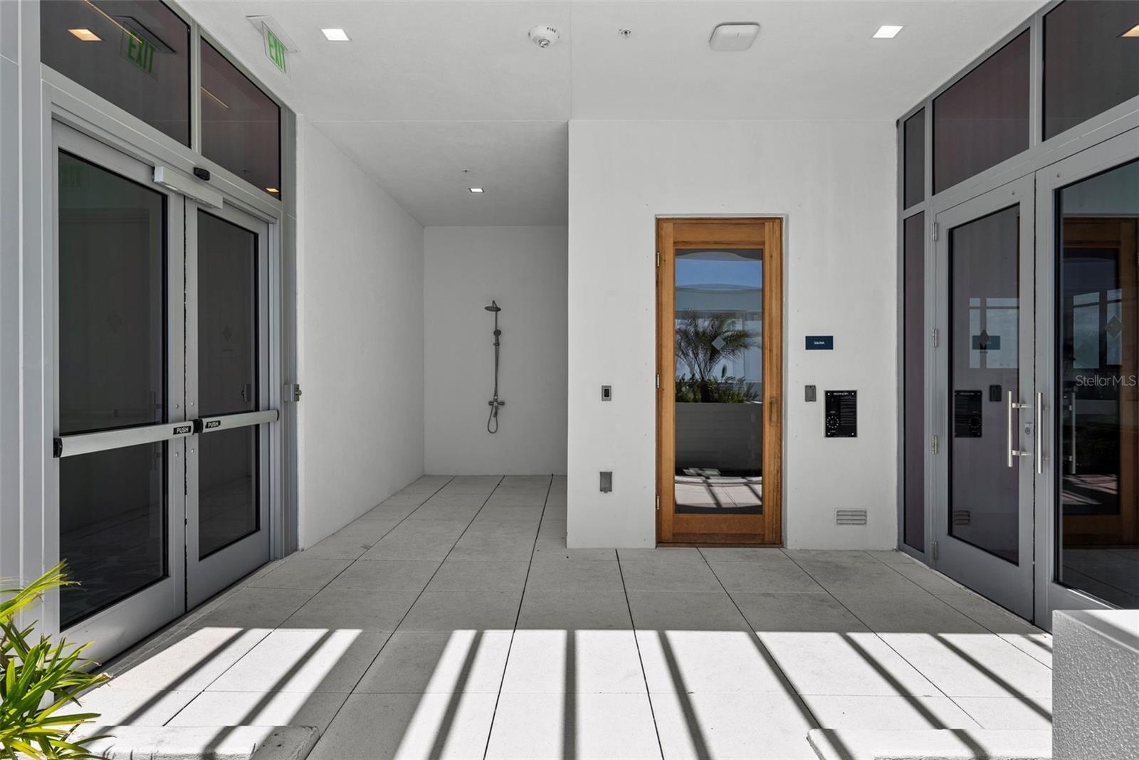 777 3RD AVE N #1502, ST PETERSBURG, FL, 33701