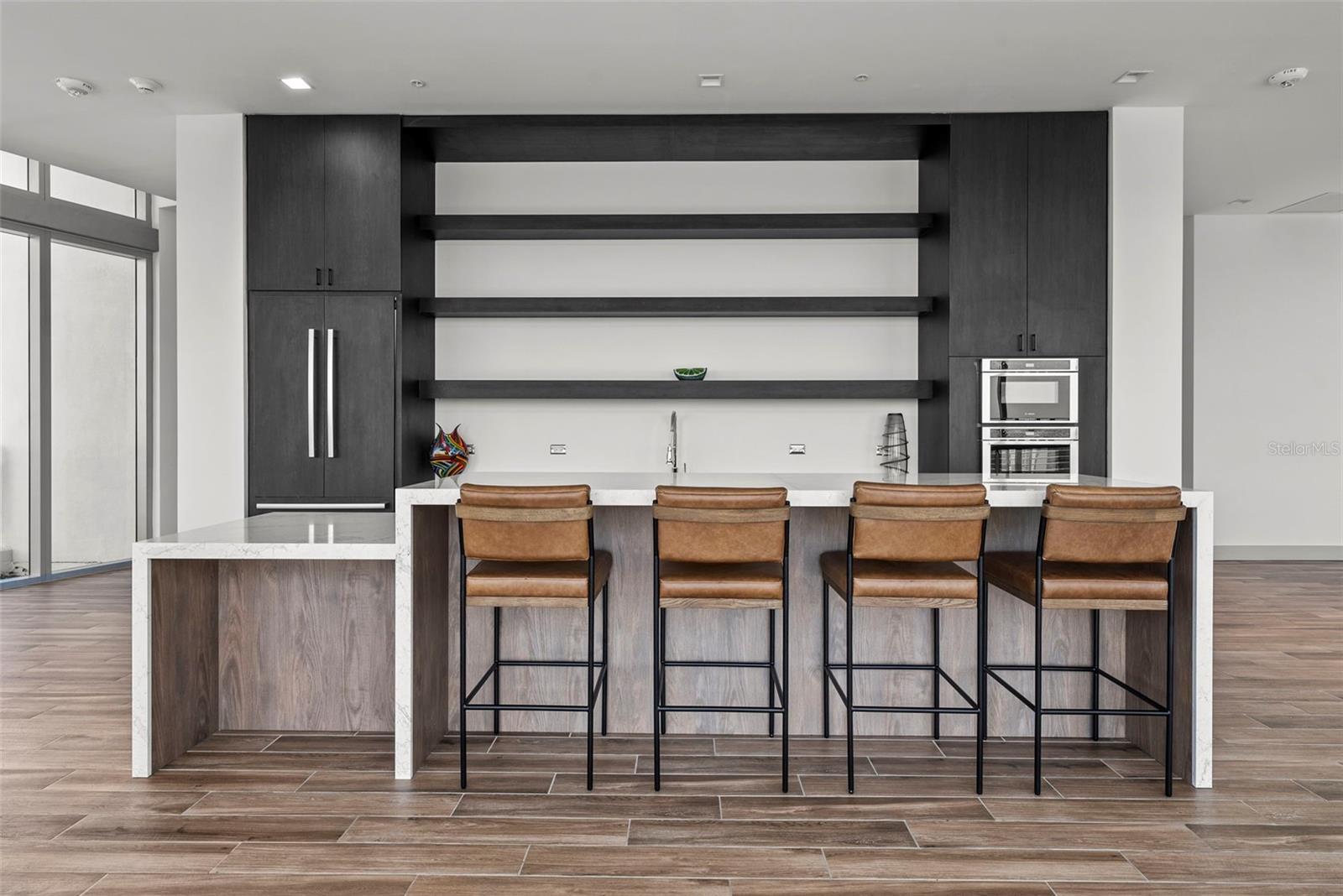 777 3RD AVE N #1502, ST PETERSBURG, FL, 33701