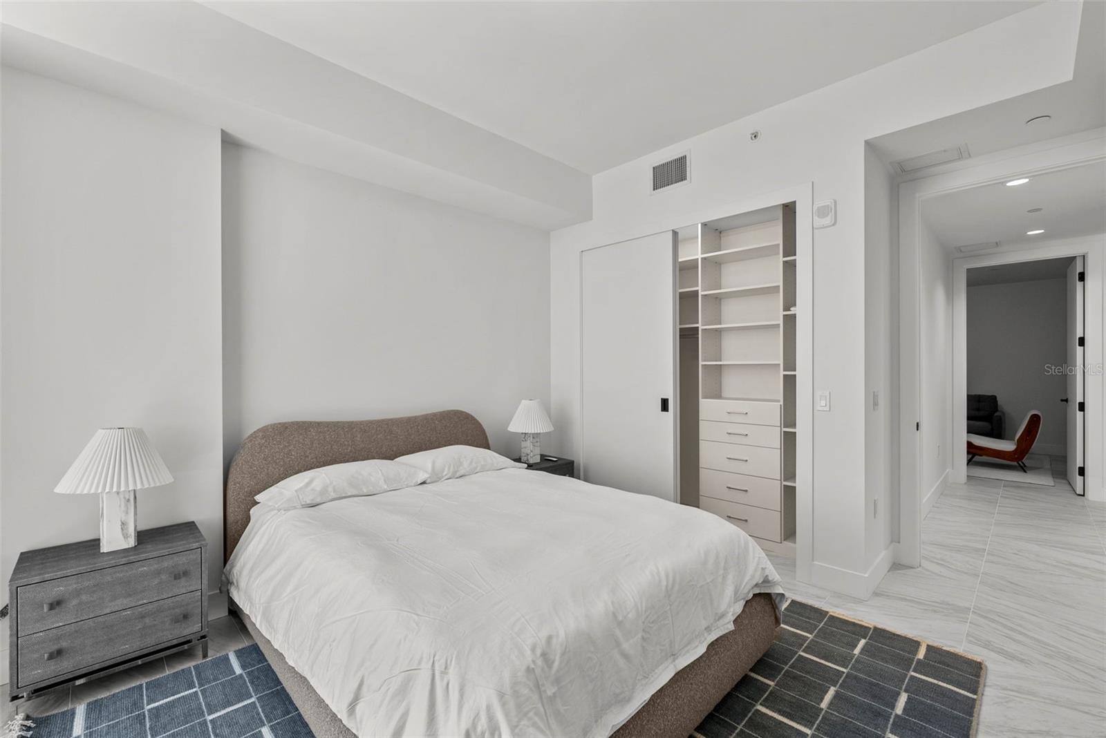 777 3RD AVE N #1502, ST PETERSBURG, FL, 33701