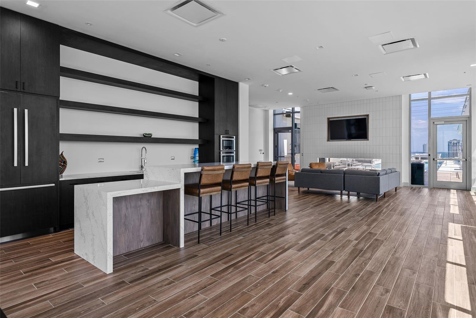 777 3RD AVE N #1502, ST PETERSBURG, FL, 33701