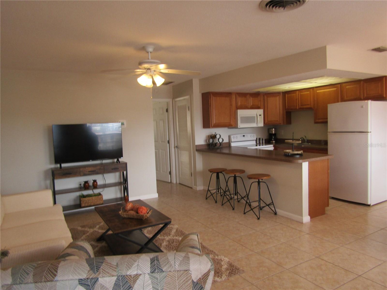 220 PARK BLVD N #202, VENICE, FL, 34285