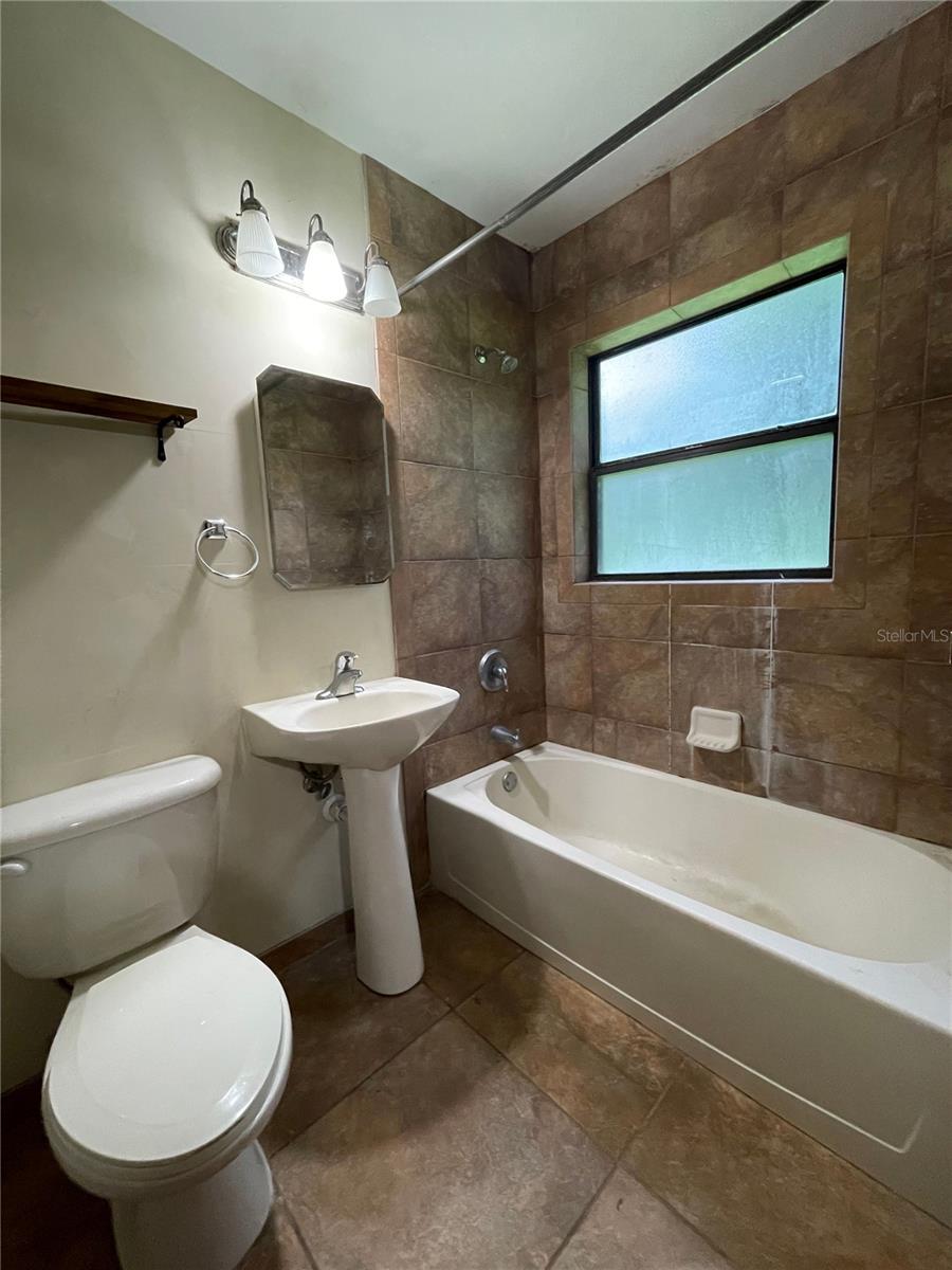 1410 NW 55TH  TER, GAINESVILLE, FL, 32605
