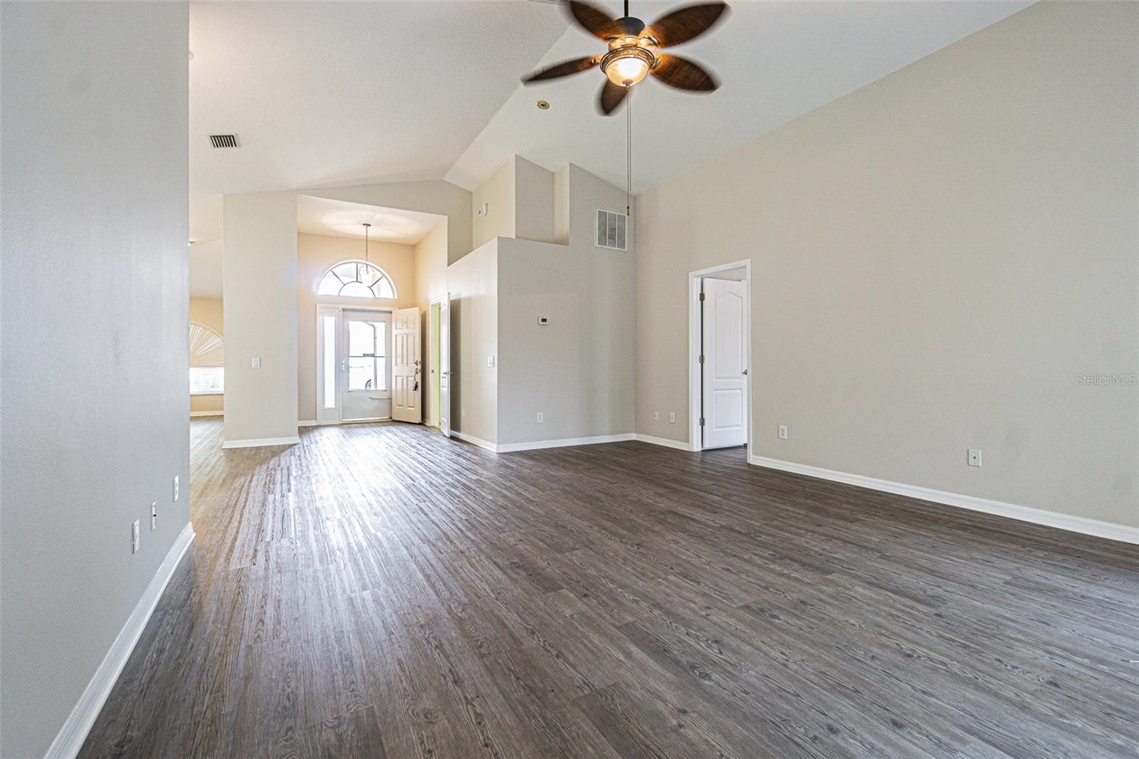 3138 CLOVER BLOSSOM CIR, LAND O LAKES, FL, 34638