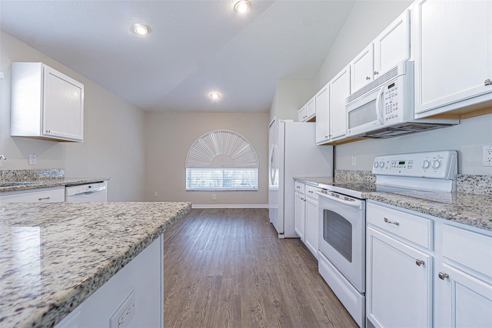 3138 CLOVER BLOSSOM CIR, LAND O LAKES, FL, 34638