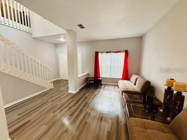 1202 CUMBRIAN LAKES CT, KISSIMMEE, FL, 34746