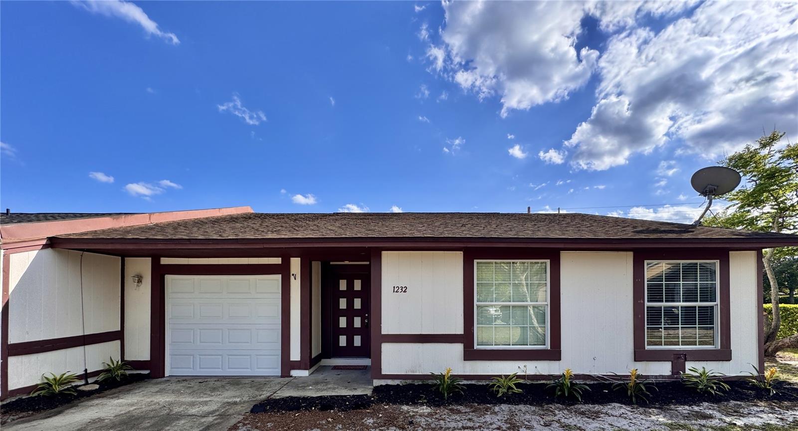 1232 ROMA CT, ORLANDO, FL, 32825