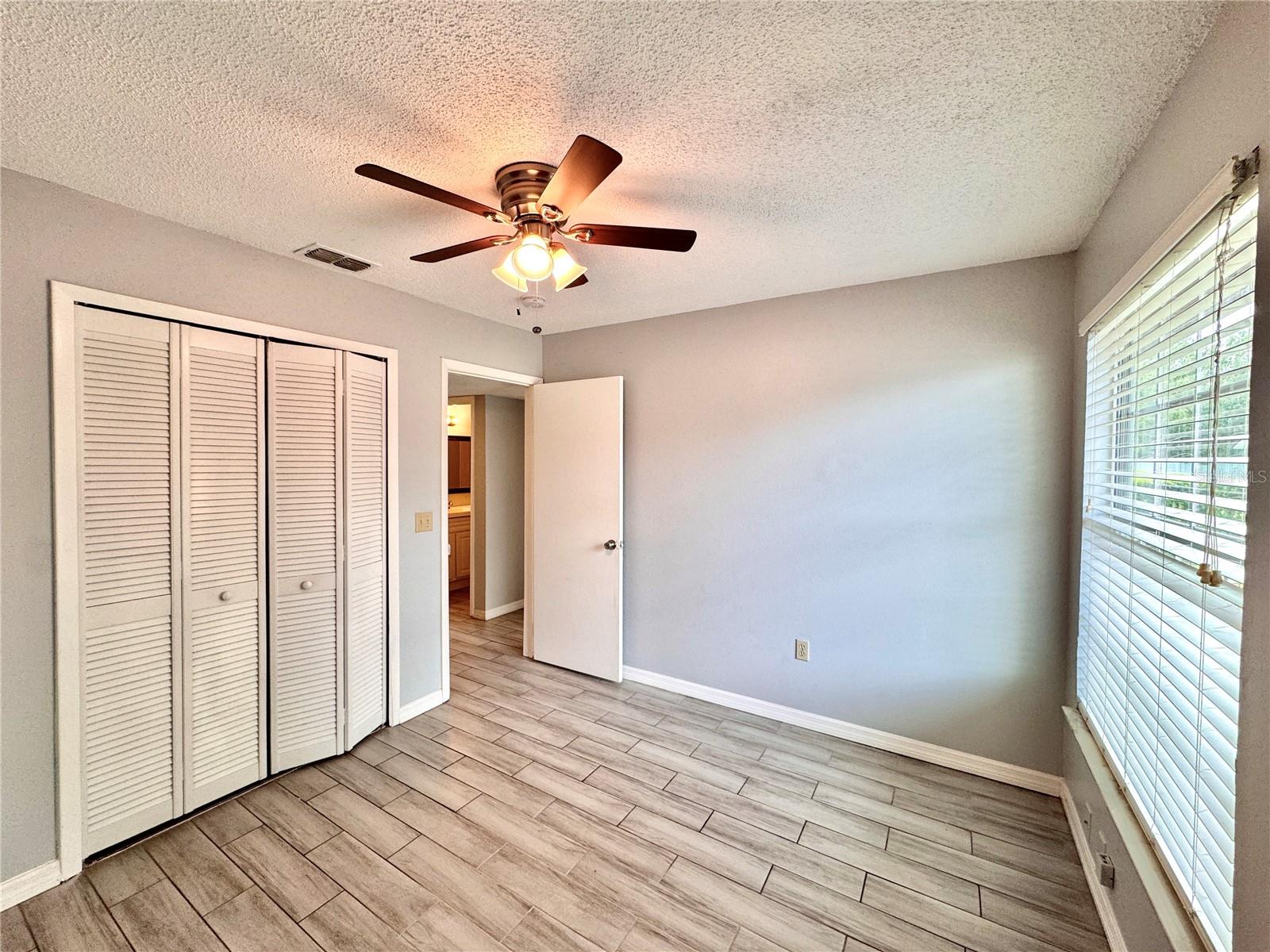 1232 ROMA CT, ORLANDO, FL, 32825
