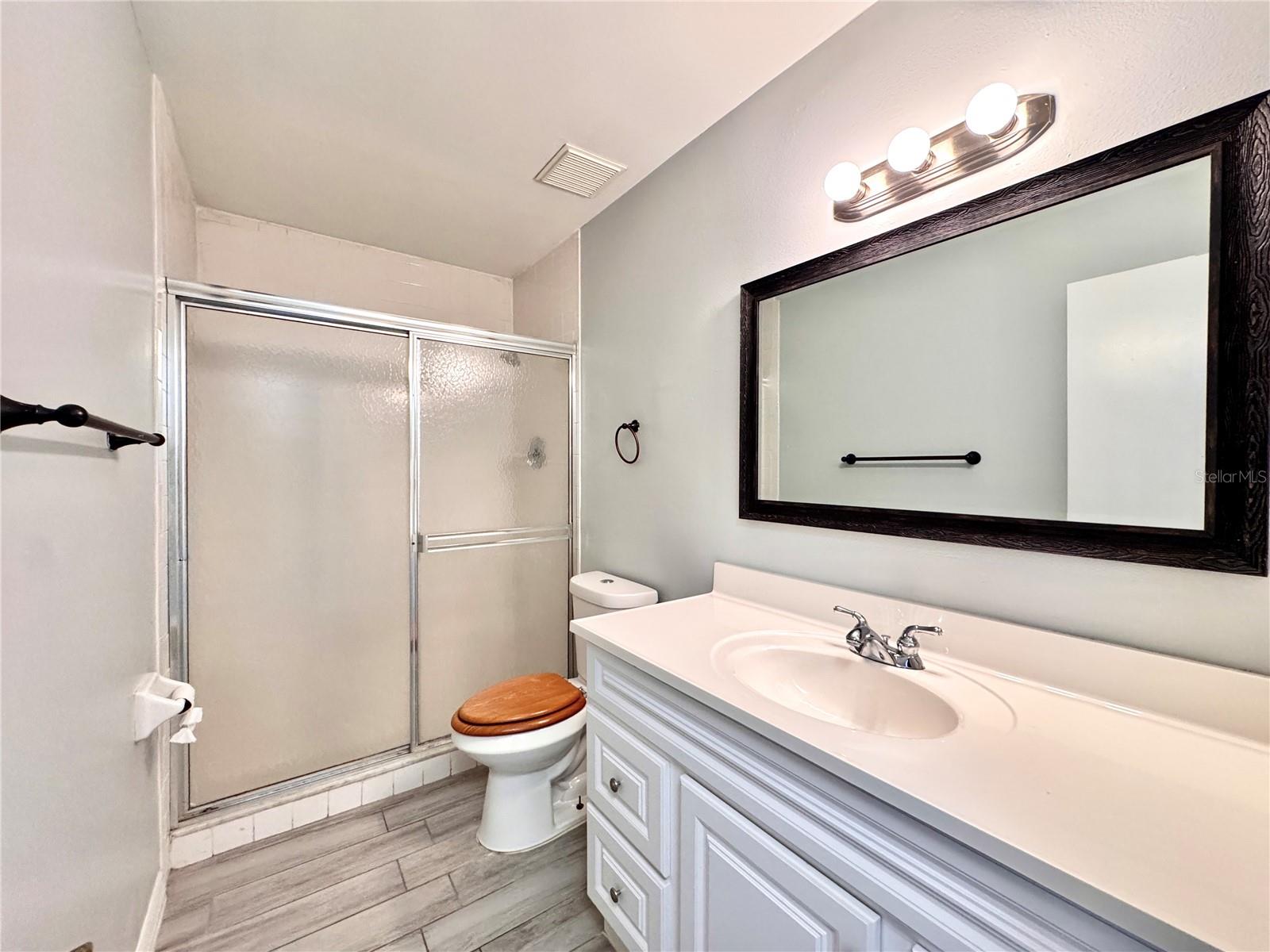 1232 ROMA CT, ORLANDO, FL, 32825