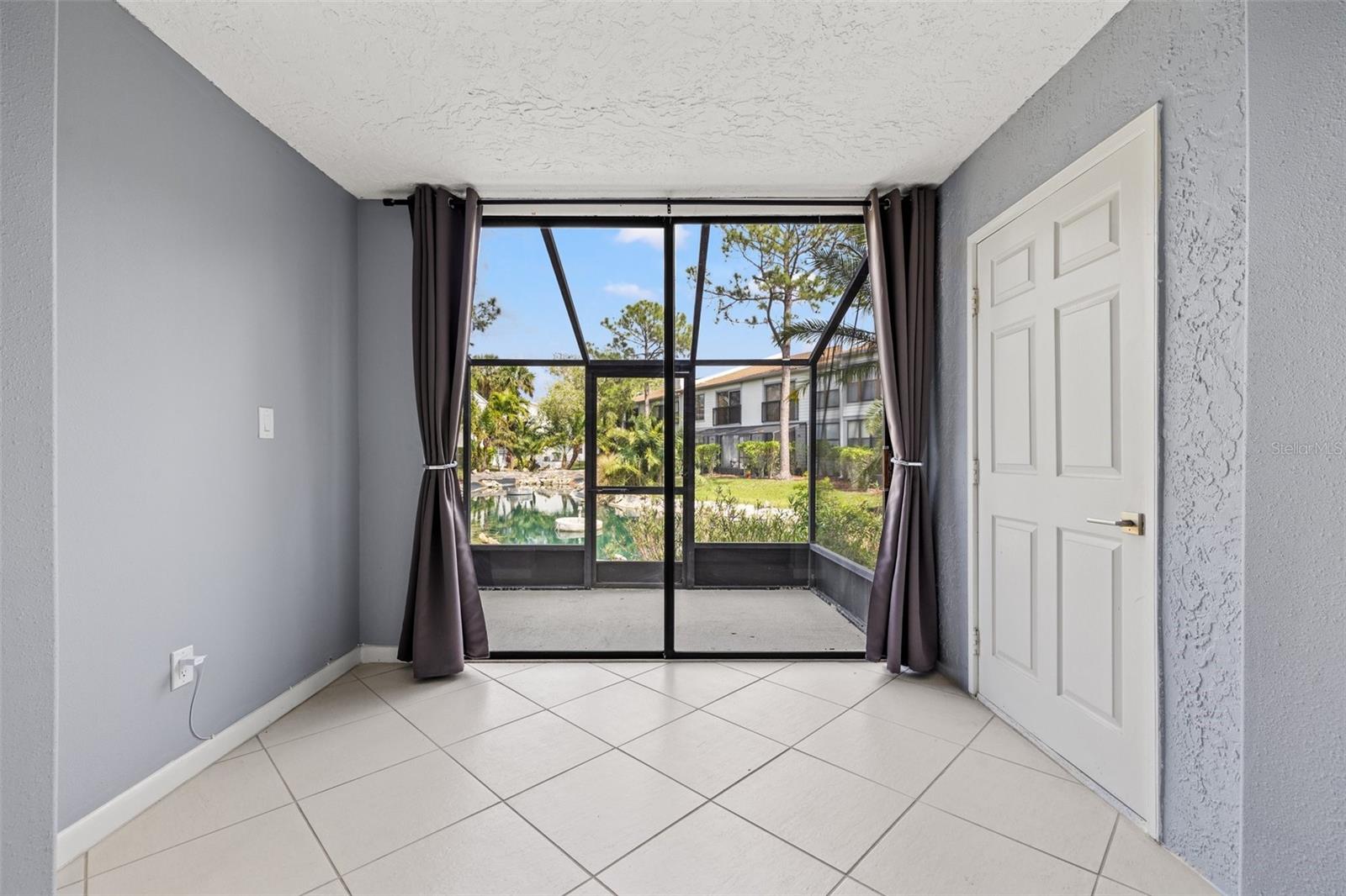 1998 BLUE HAWK CT #1613, CLEARWATER, FL, 33762