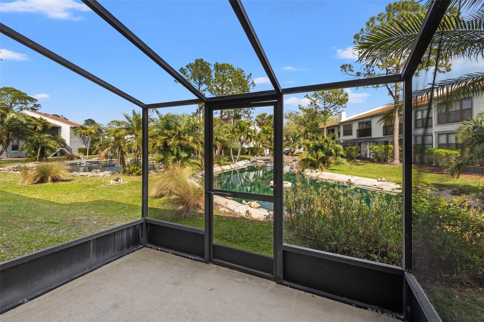 1998 BLUE HAWK CT #1613, CLEARWATER, FL, 33762