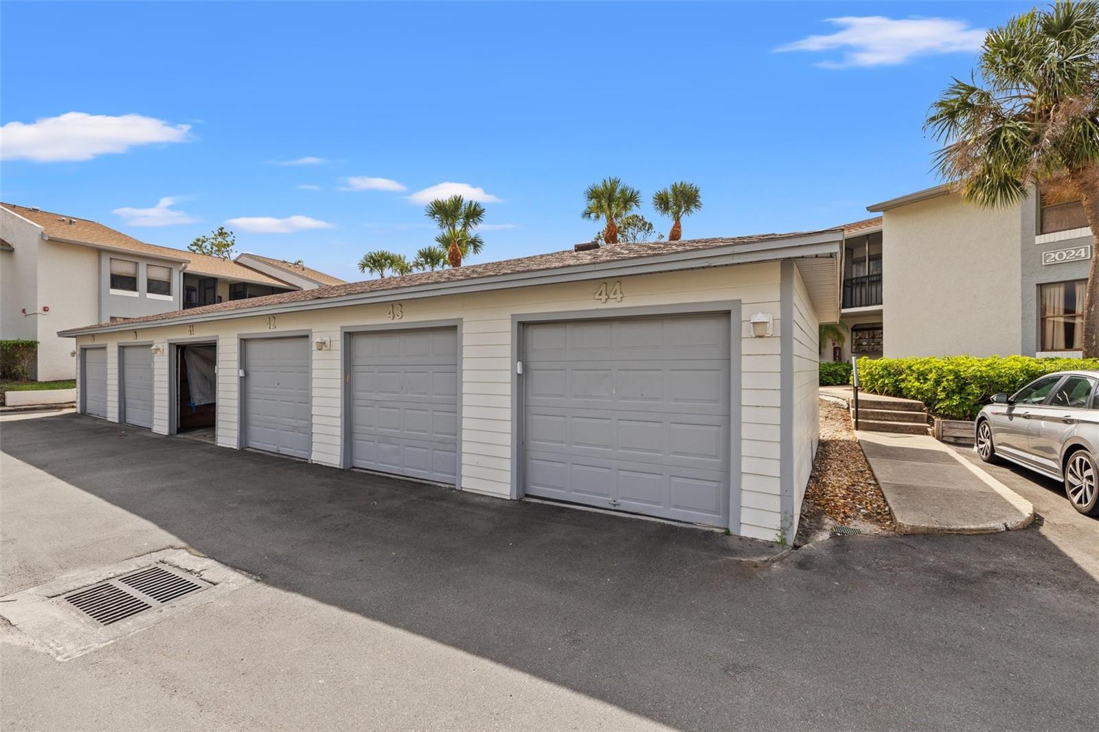 1998 BLUE HAWK CT #1613, CLEARWATER, FL, 33762