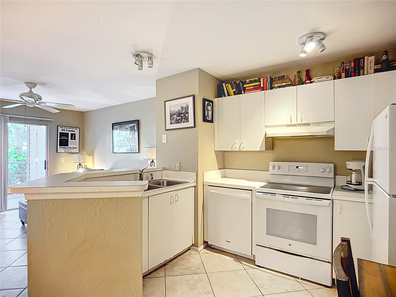 850 S TAMIAMI TRL #207, SARASOTA, FL, 34236