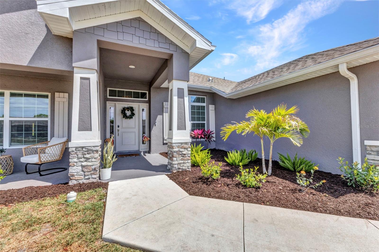 474 RIO DE JANEIRO AVE, PUNTA GORDA, FL, 33983