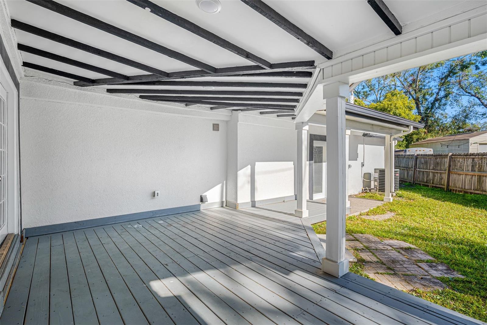 4901 W BARTLETT, TAMPA, FL, 33603