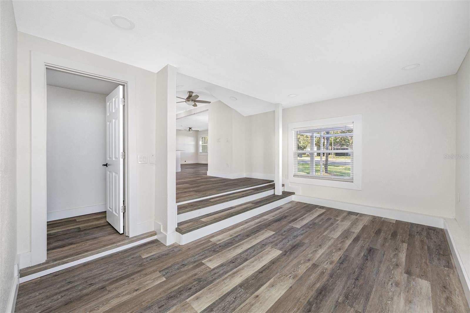 4901 W BARTLETT, TAMPA, FL, 33603
