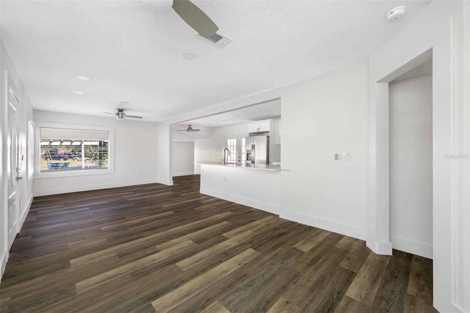 4901 W BARTLETT, TAMPA, FL, 33603