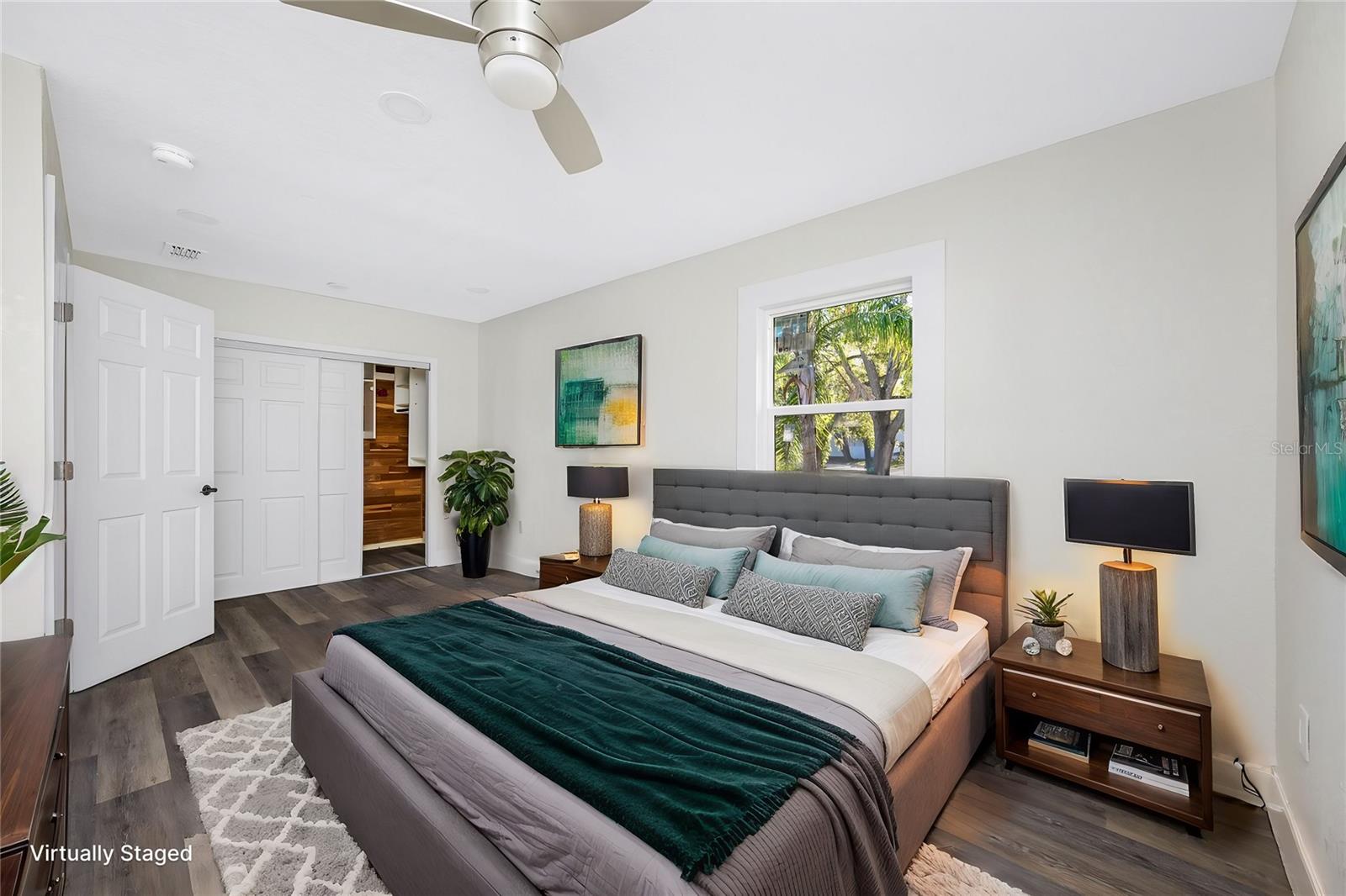 4901 W BARTLETT, TAMPA, FL, 33603