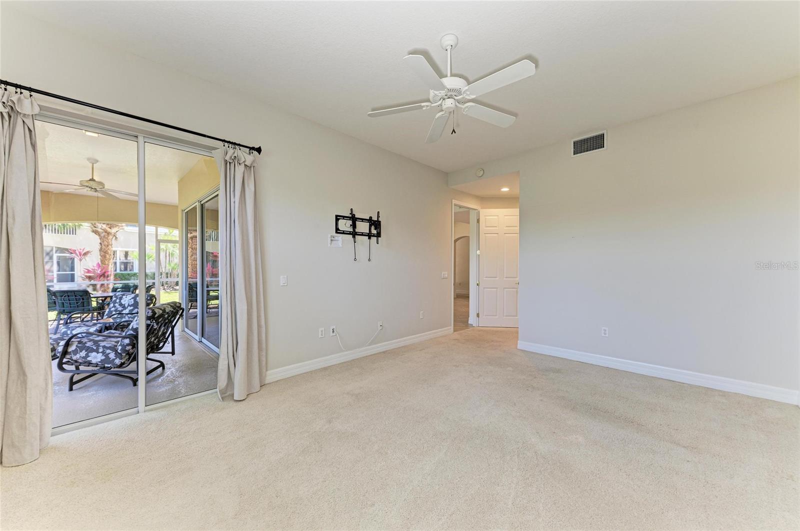 9429 DISCOVERY TER #102B, BRADENTON, FL, 34212