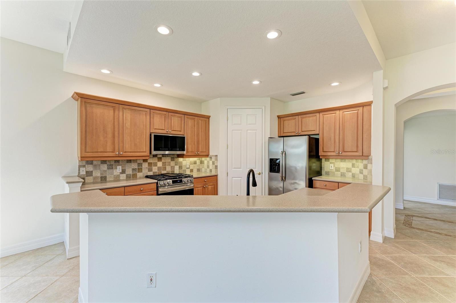 9429 DISCOVERY TER #102B, BRADENTON, FL, 34212