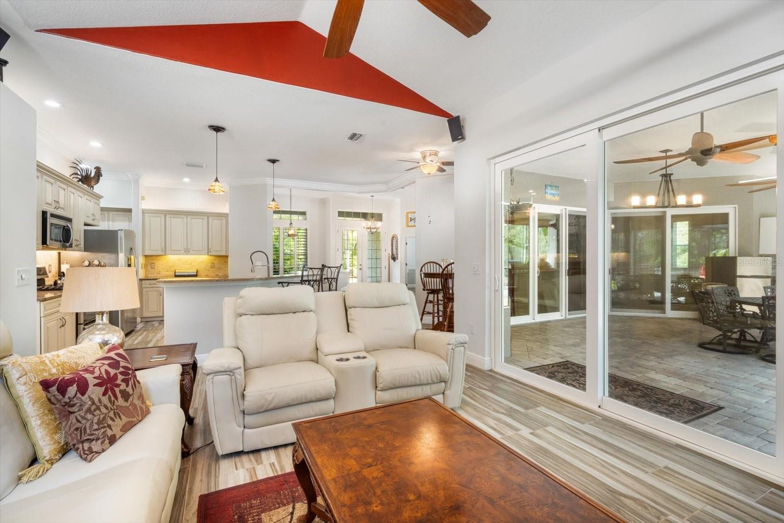 231 SUNDANCE TRL, WIMAUMA, FL, 33598