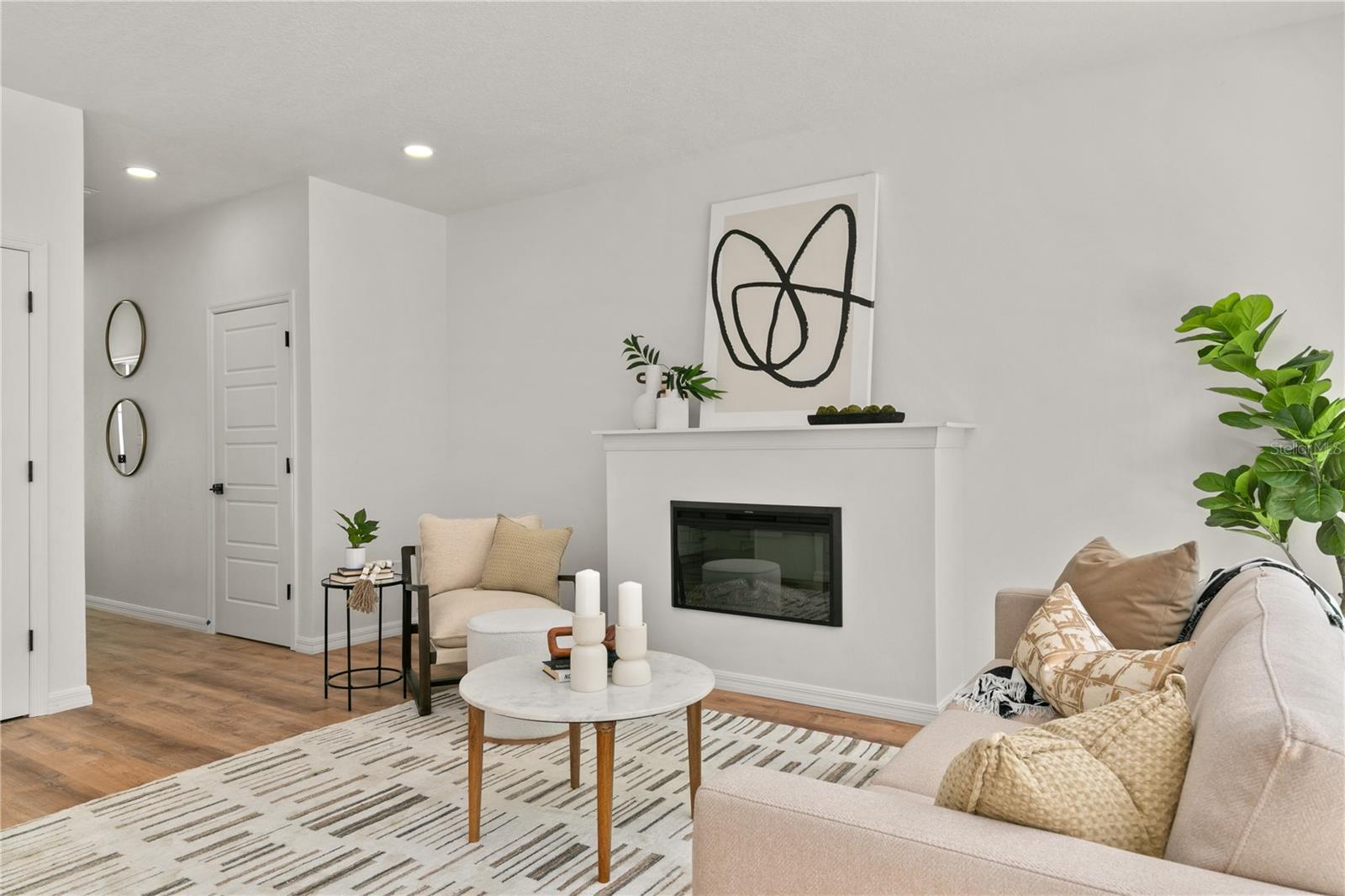 650 E LIBERTY AVE, MOUNT DORA, FL, 32757