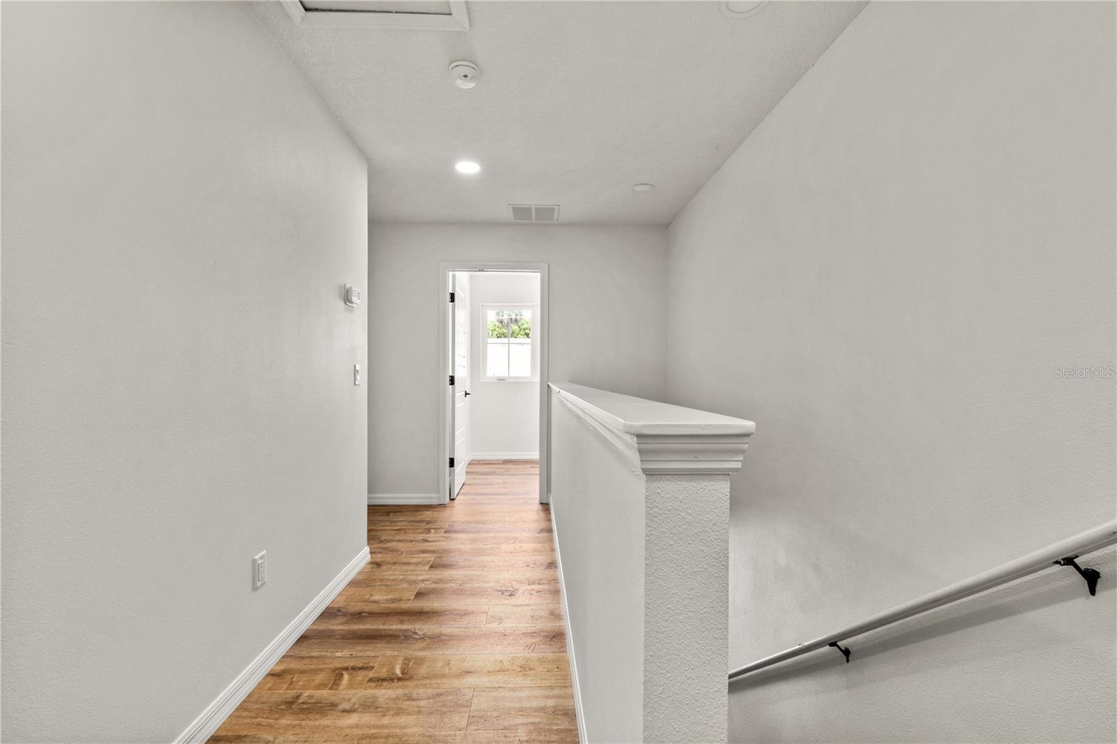 650 E LIBERTY AVE, MOUNT DORA, FL, 32757