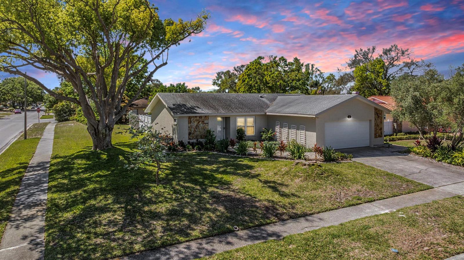 2755 MERLIN WAY, CLEARWATER, FL, 33761