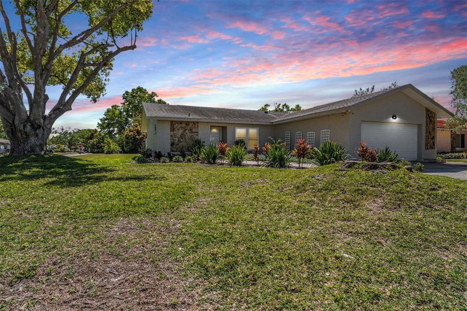 2755 MERLIN WAY, CLEARWATER, FL, 33761