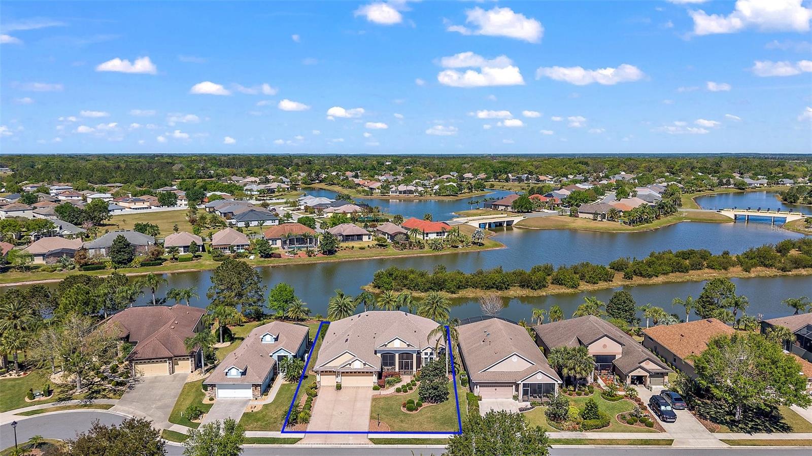 8809 BEACON HILL AVENUE, MOUNT DORA, FL, 32757