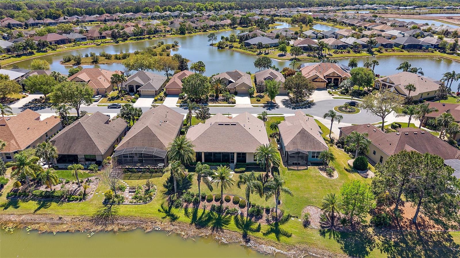 8809 BEACON HILL AVENUE, MOUNT DORA, FL, 32757